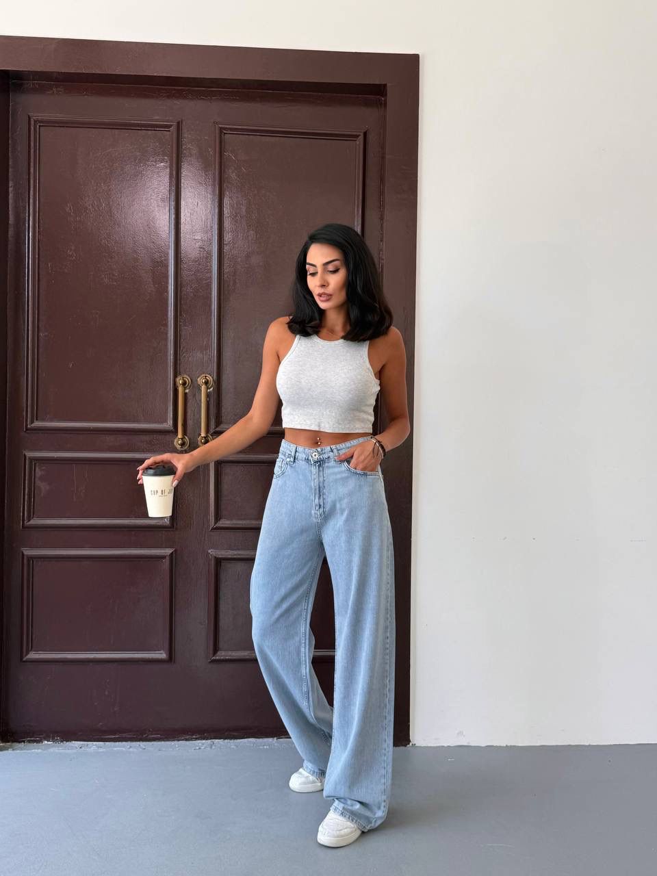 Jean Large "Snow" – Denim Délavage Clair